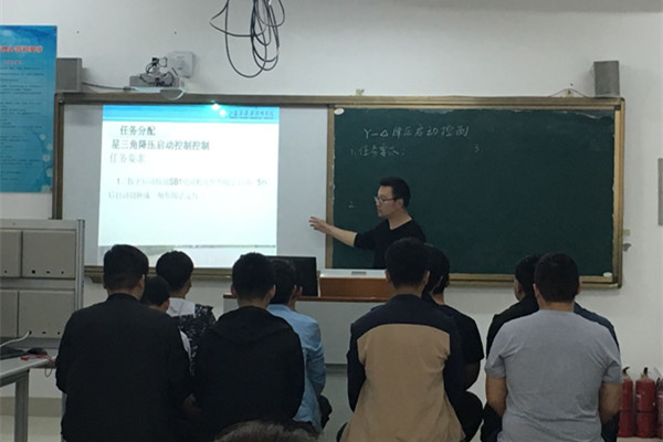 ECBE07B3FB77D835F061691B6B26823A_副本.jpg